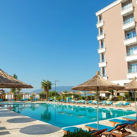 Kraal 4* Wlora
