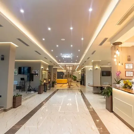 Hotel Kraal 4*