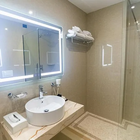 Kraal Hotel Vlore