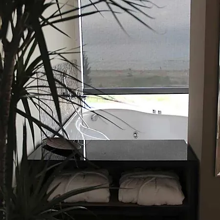 Kraal Hotel 4*