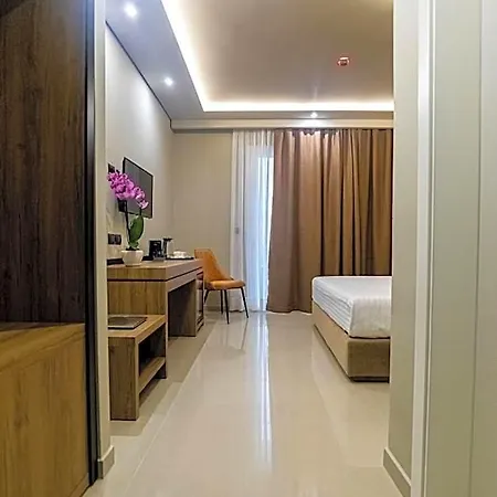 Kraal Hotel Vlorë