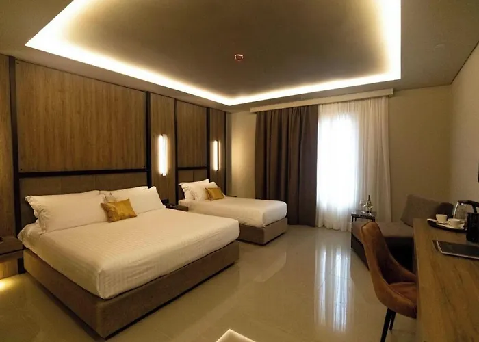 Kraal فندق فلورا